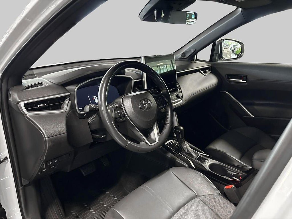 Vehicle Image 14
