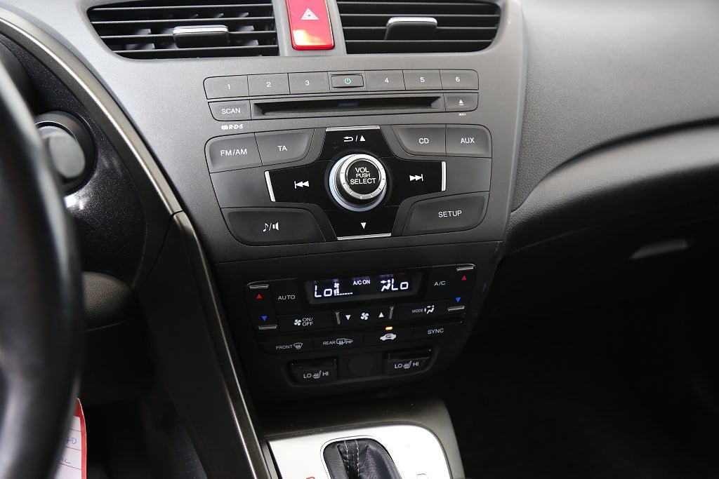 Vehicle Image 14