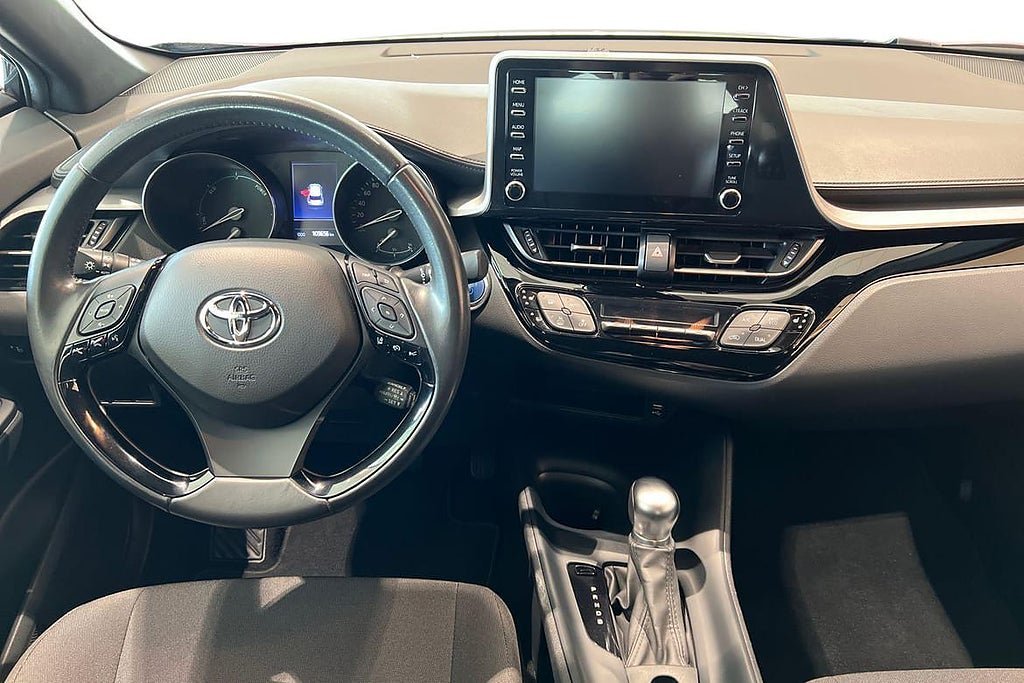 Vehicle Image 19