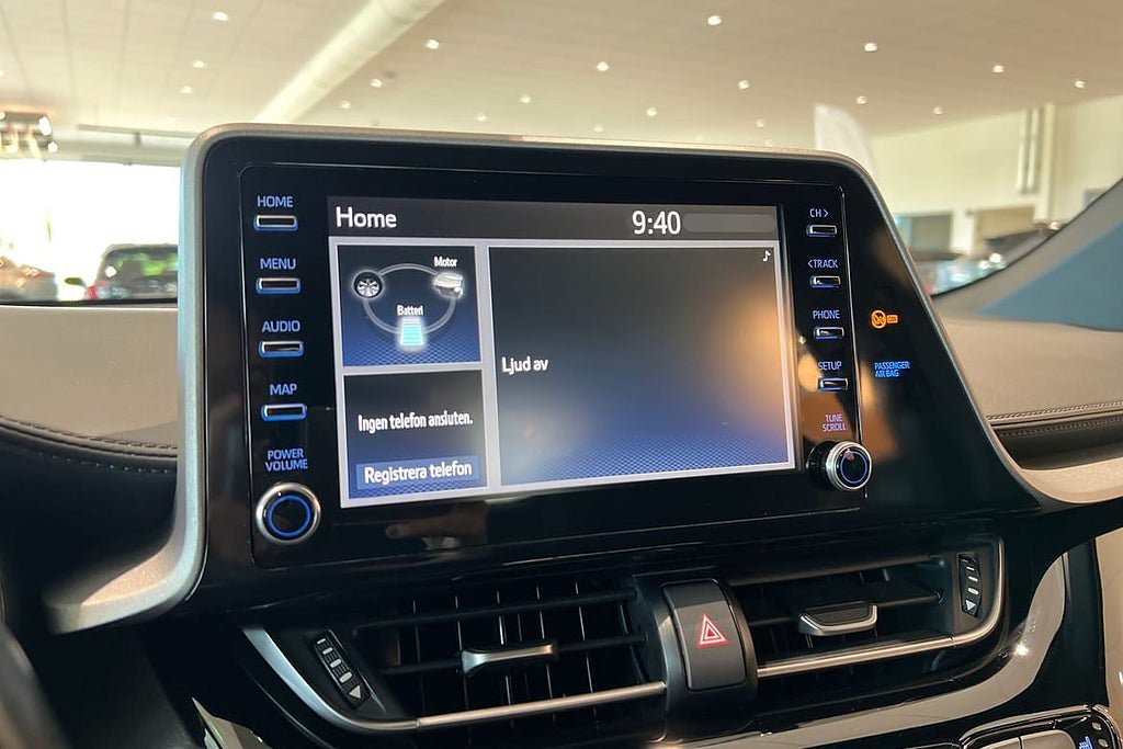 Vehicle Image 30