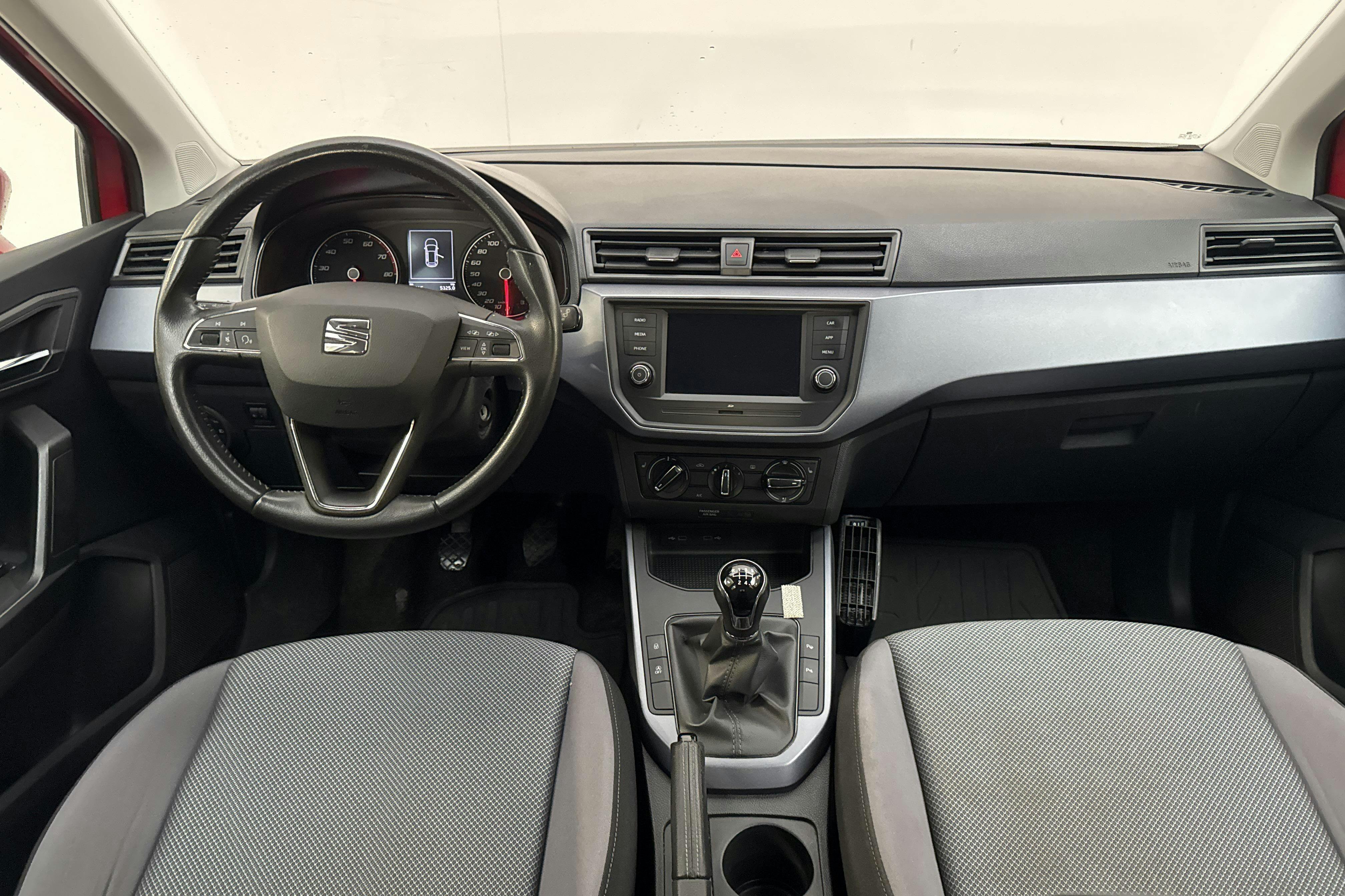 Vehicle Image 6