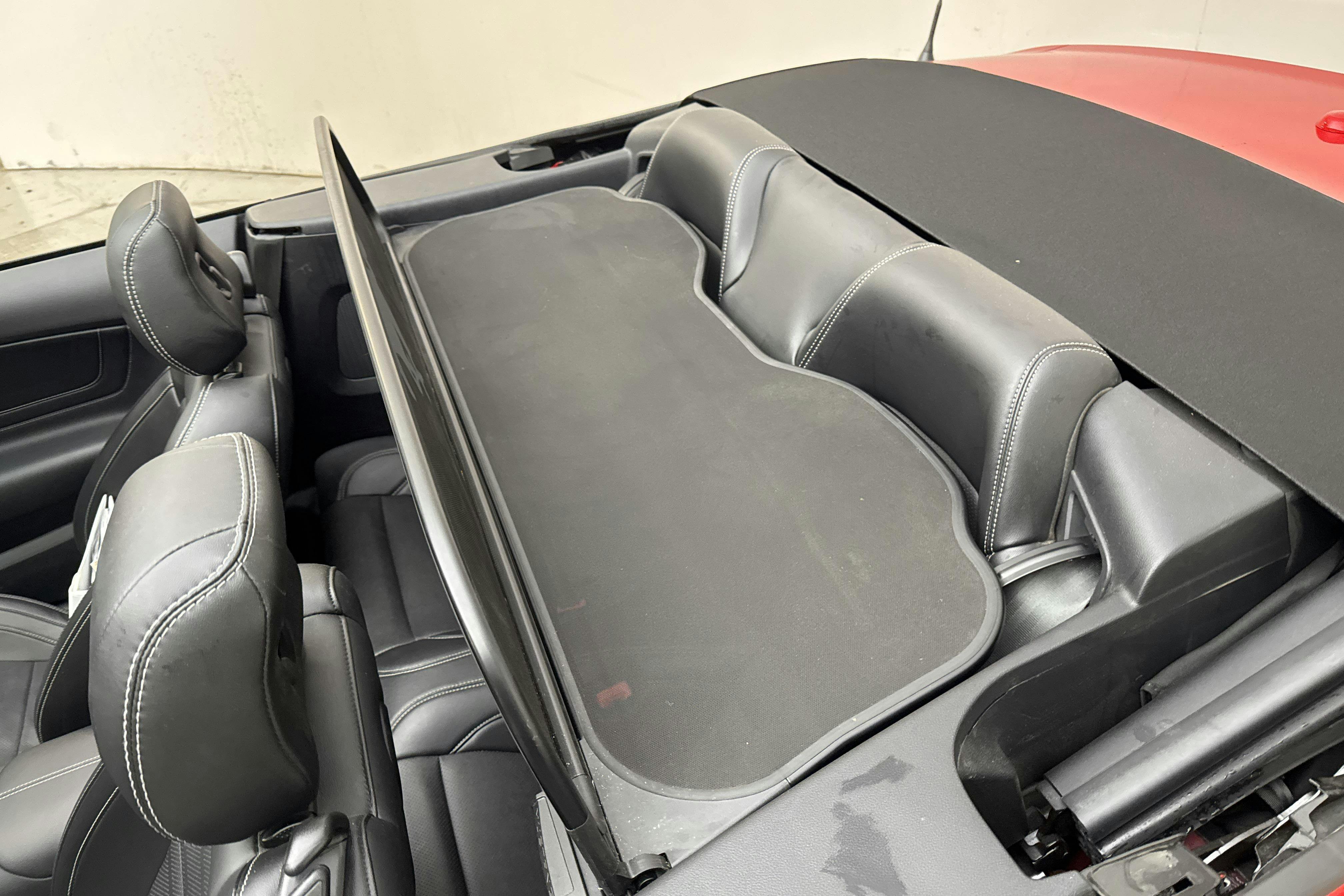 Vehicle Image 15