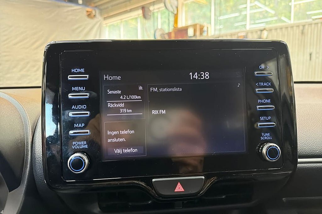 Vehicle Image 15