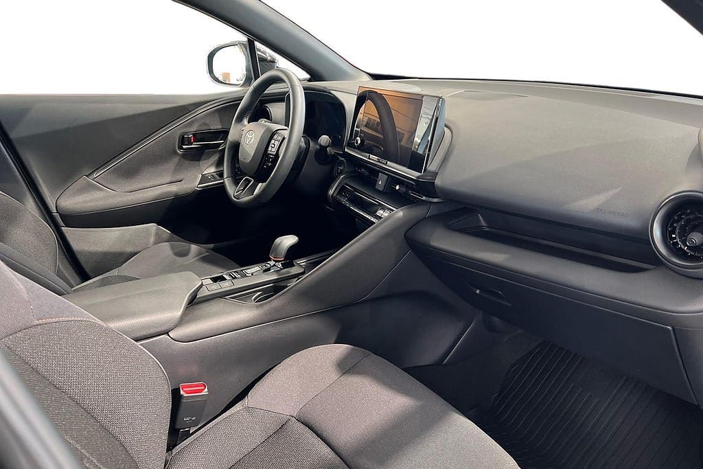 Vehicle Image 7