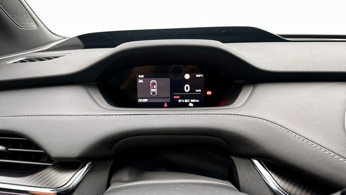 Vehicle Image 13