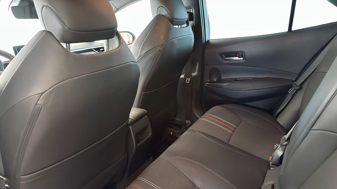 Vehicle Image 11