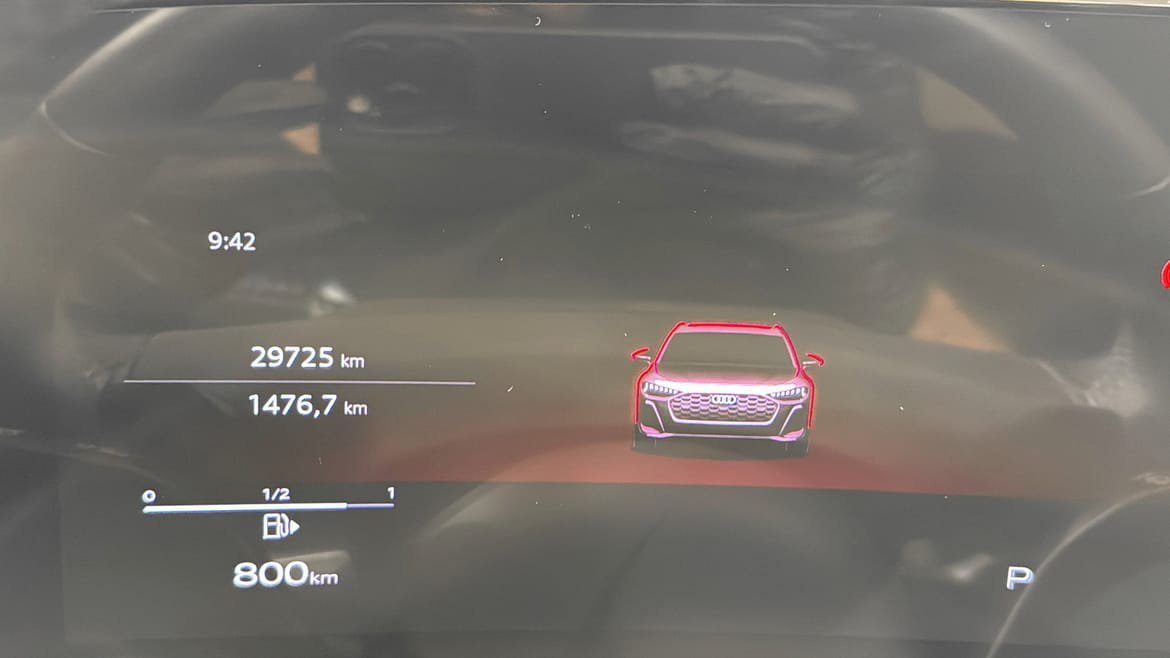 Vehicle Image 18