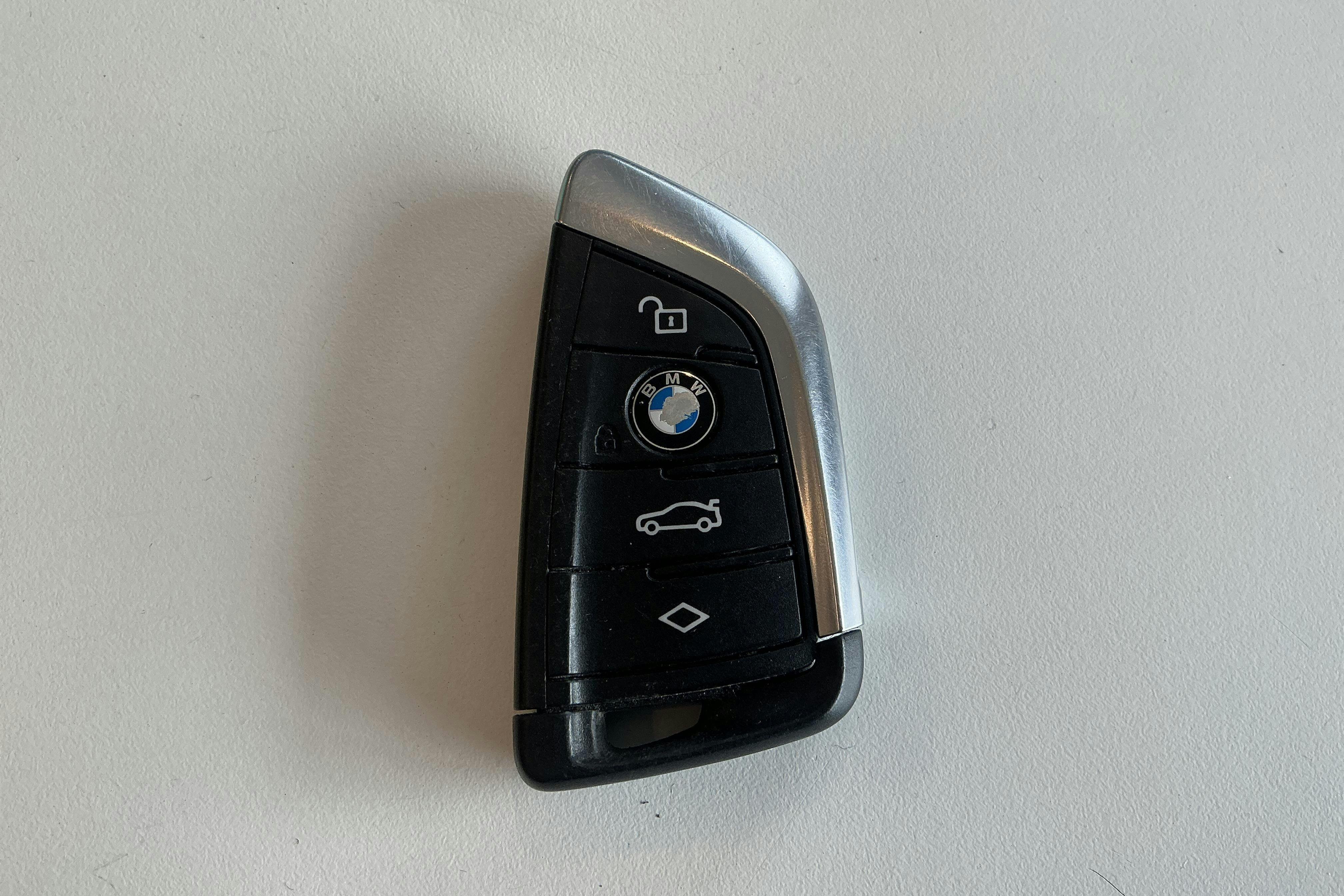Vehicle Image 23