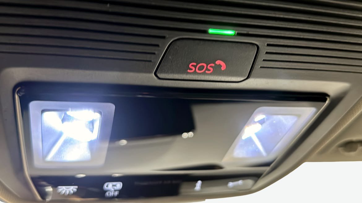 Vehicle Image 18