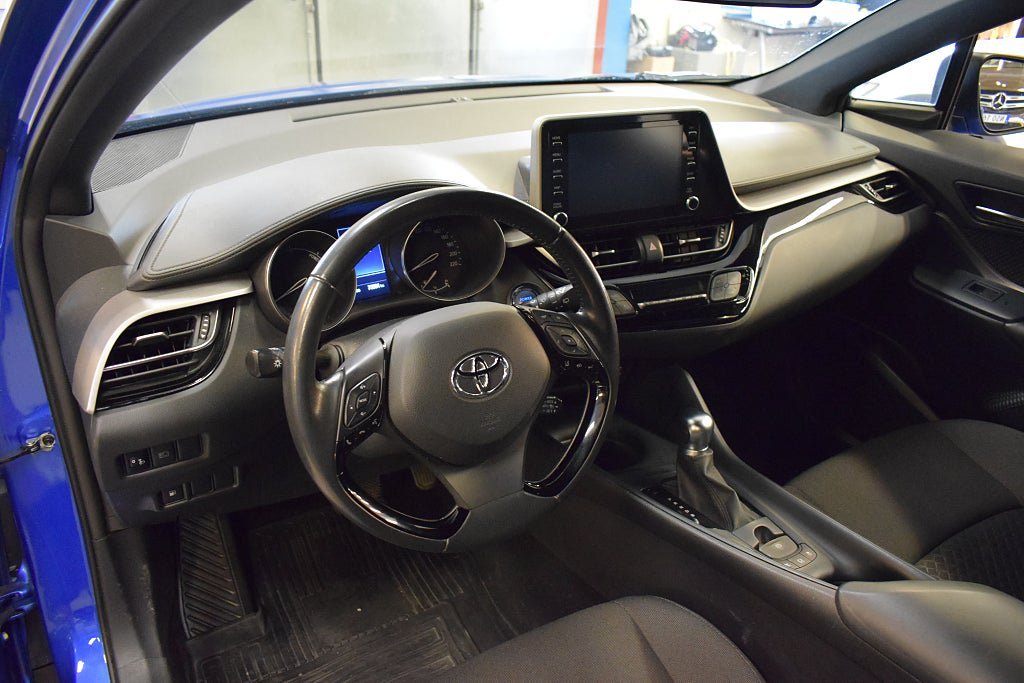 Vehicle Image 7