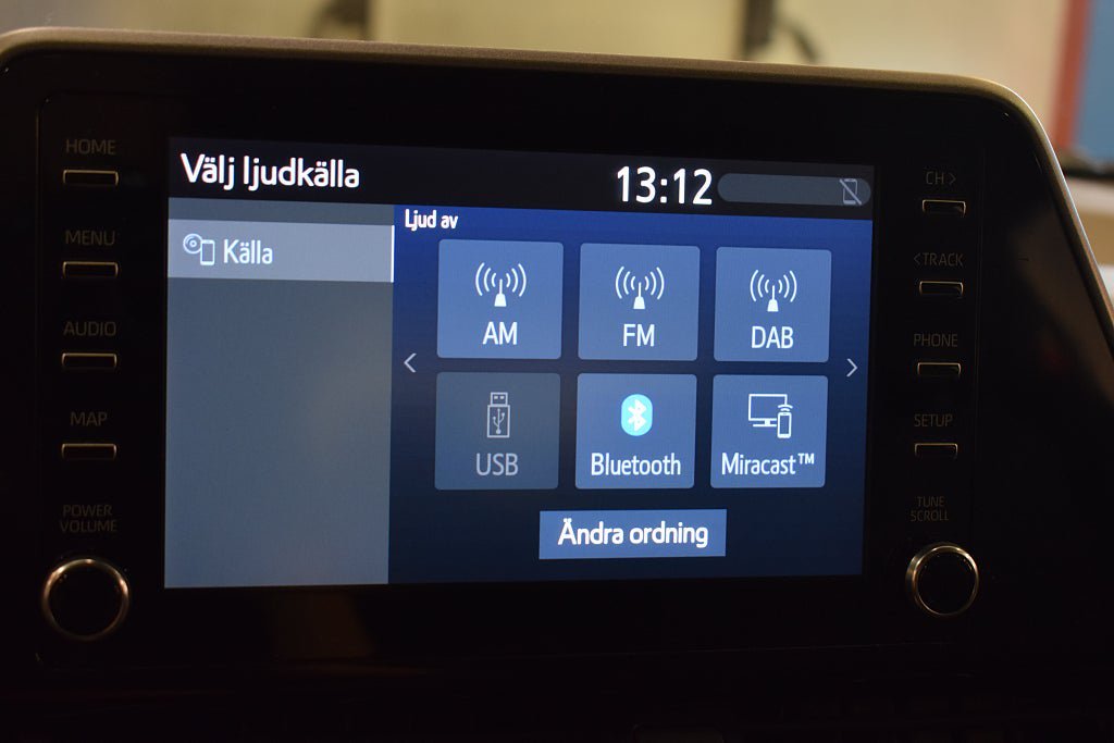 Vehicle Image 11