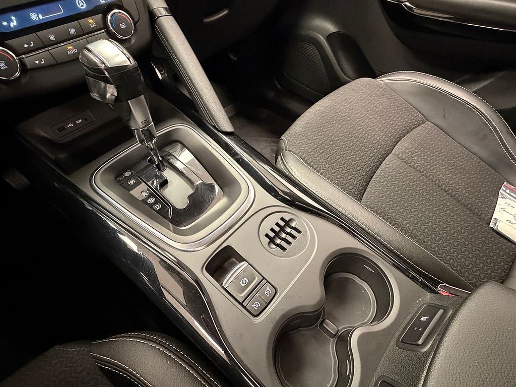 Vehicle Image 18