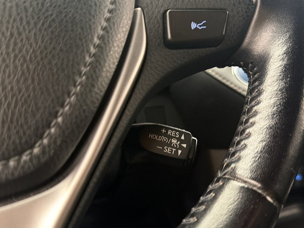 Vehicle Image 22