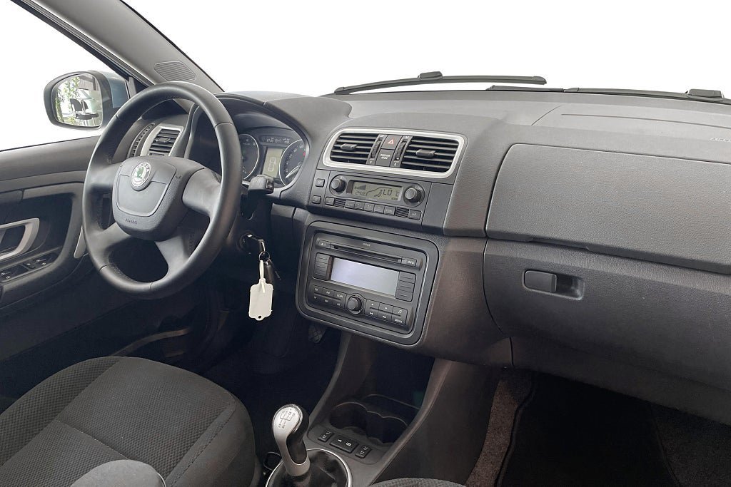Vehicle Image 17