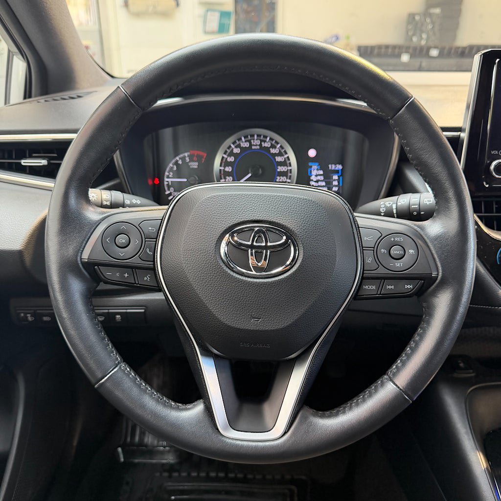 Vehicle Image 10