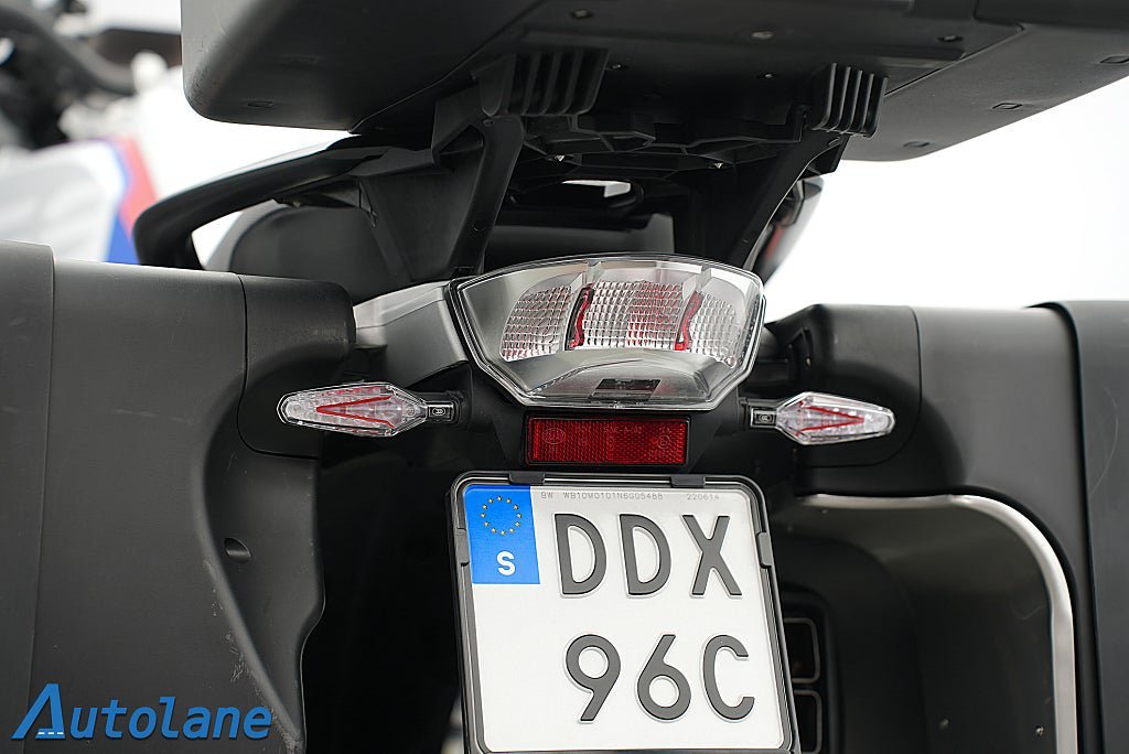 Vehicle Image 17