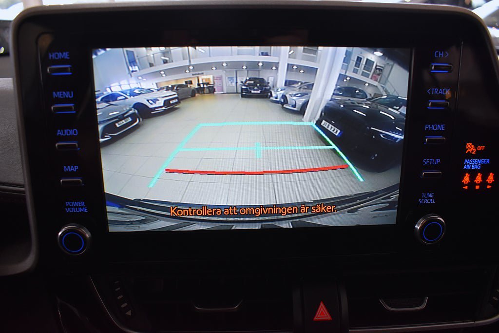 Vehicle Image 10