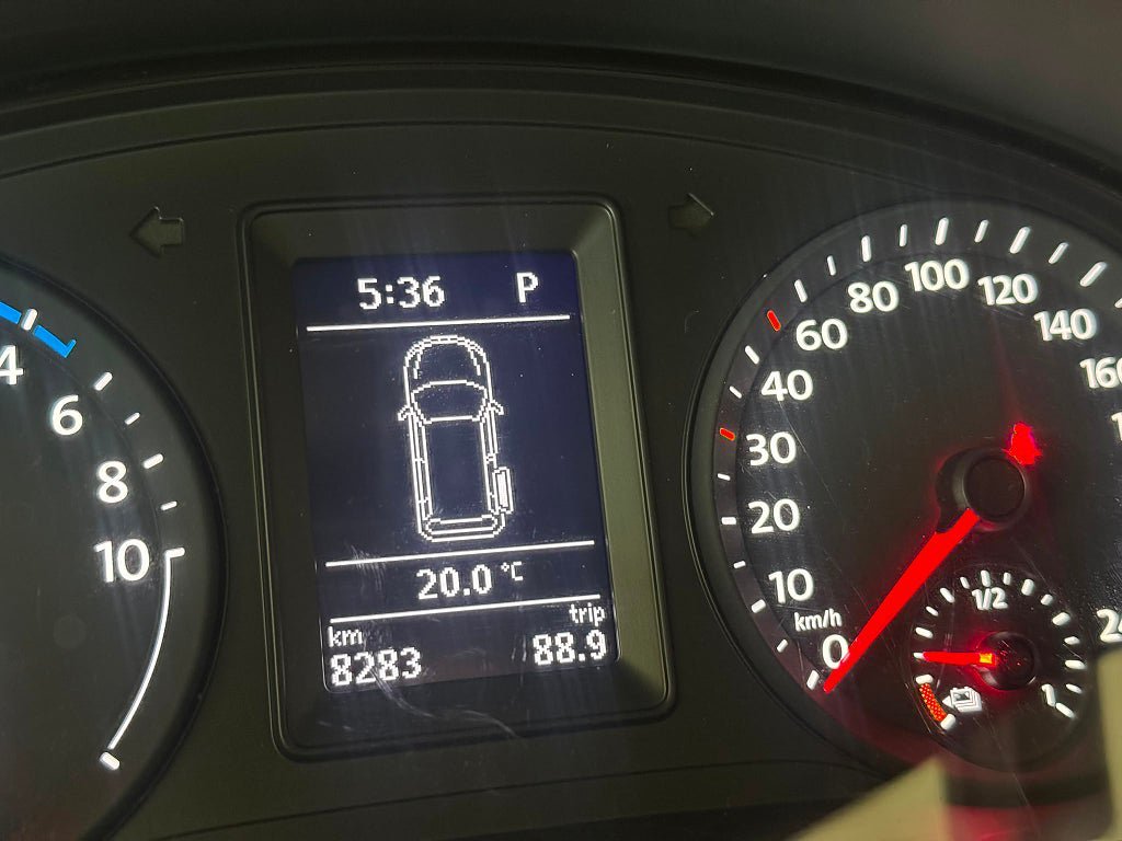 Vehicle Image 7