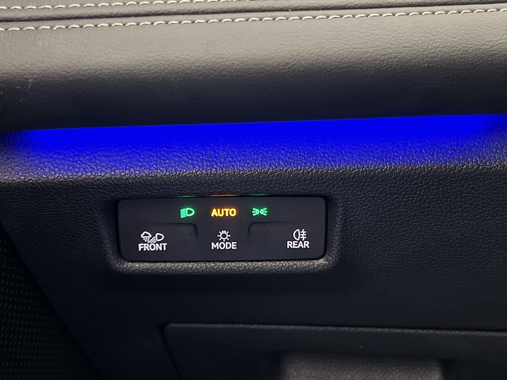 Vehicle Image 35