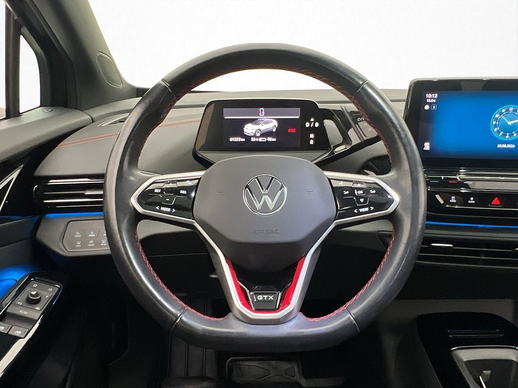 Vehicle Image 17