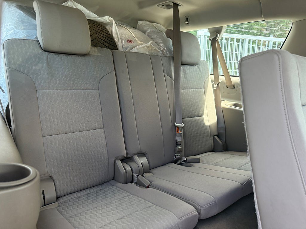 Vehicle Image 17