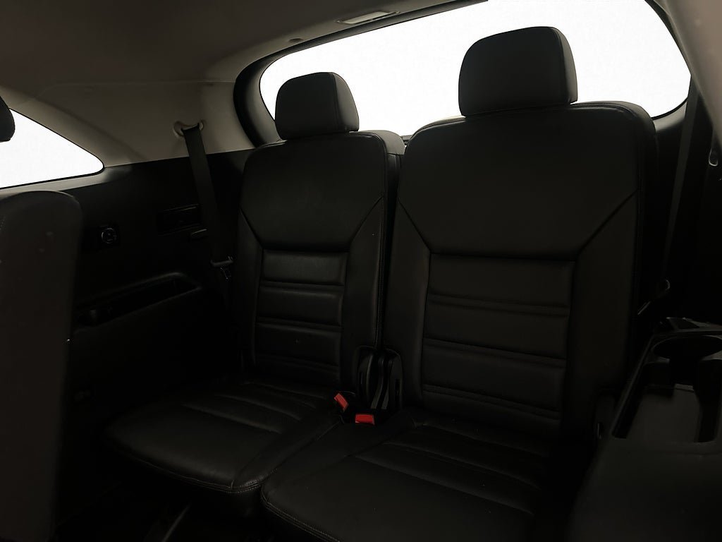 Vehicle Image 28