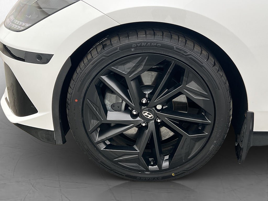 Vehicle Image 37