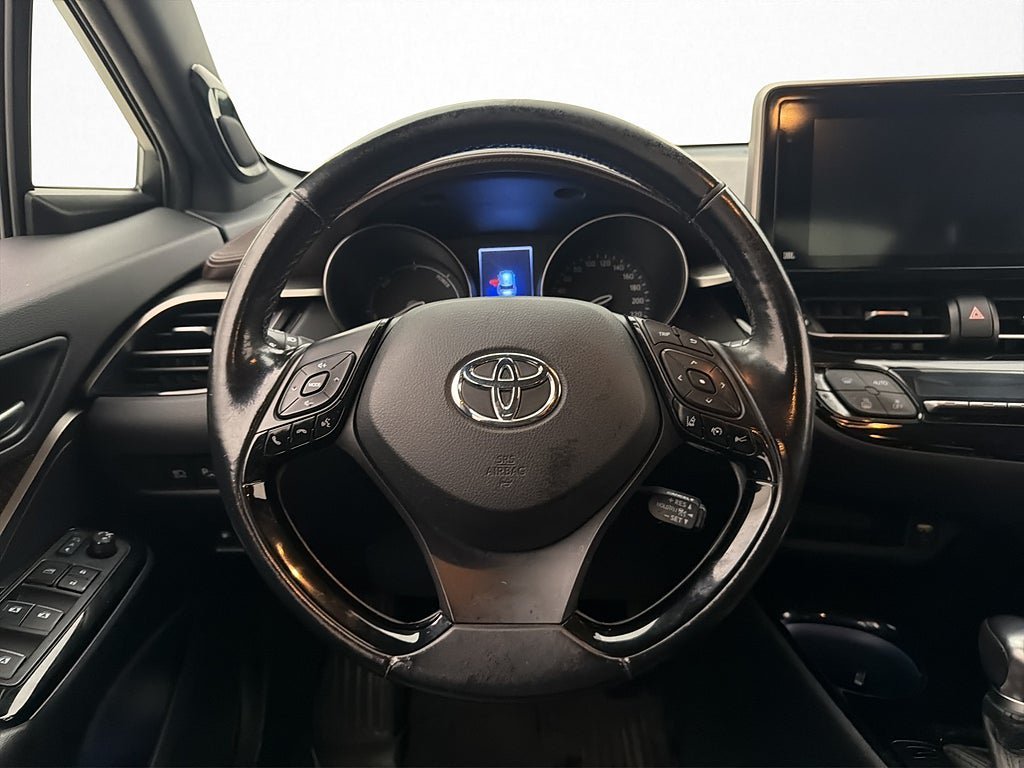 Vehicle Image 14