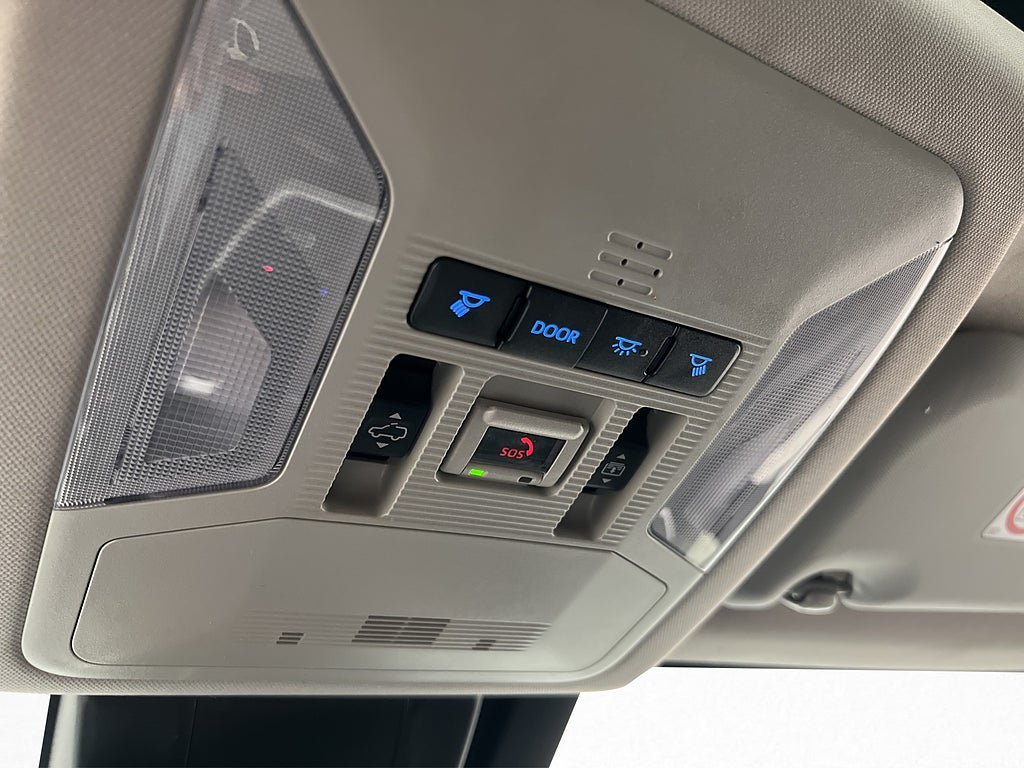 Vehicle Image 22