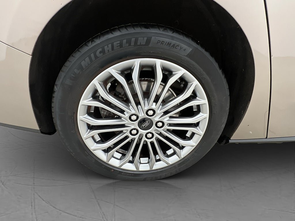 Vehicle Image 31