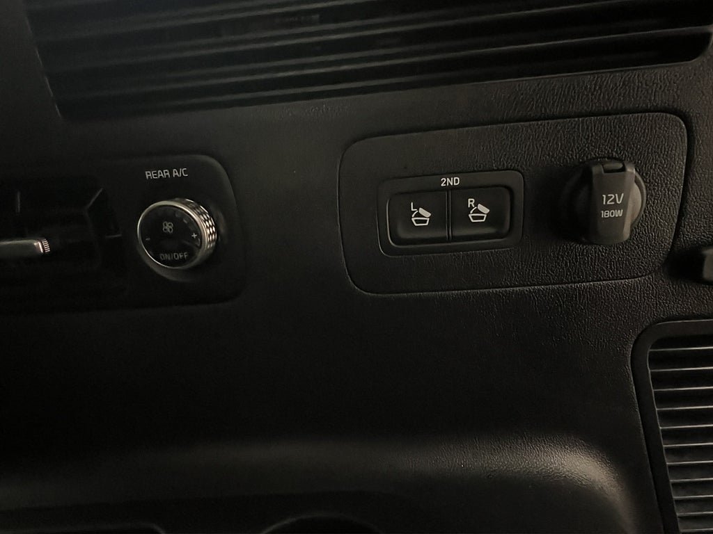 Vehicle Image 29