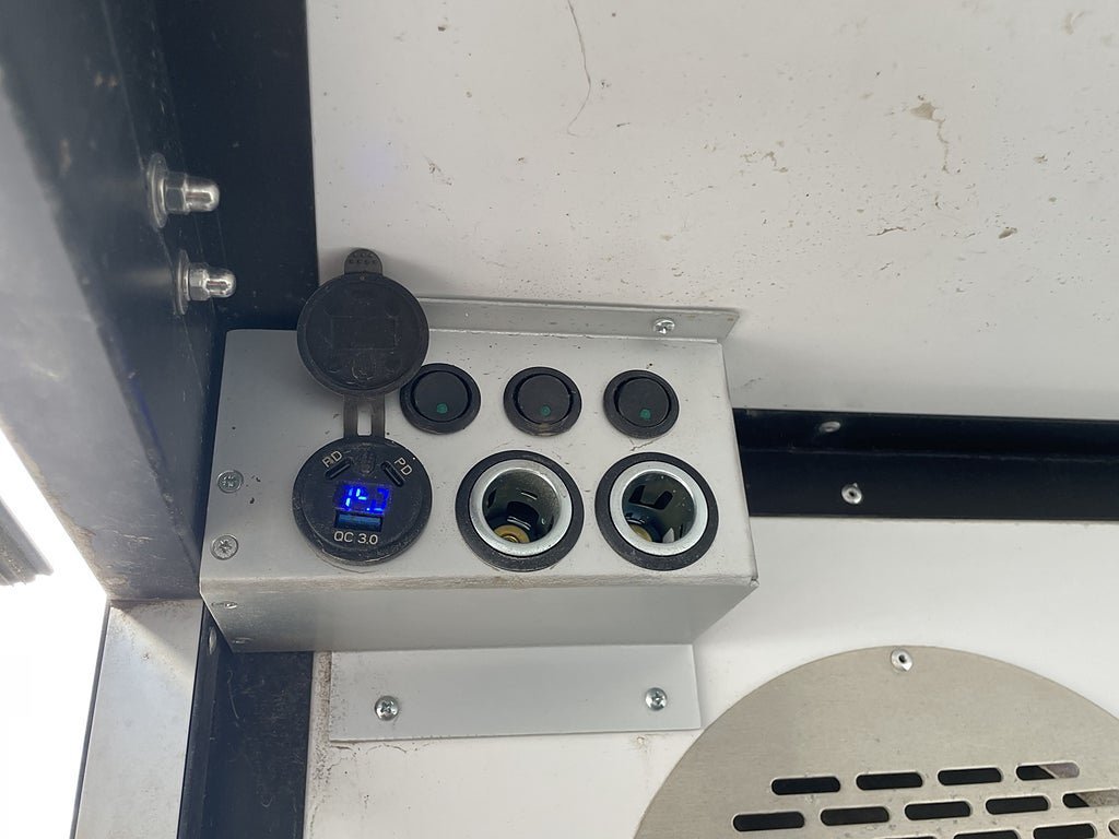 Vehicle Image 16