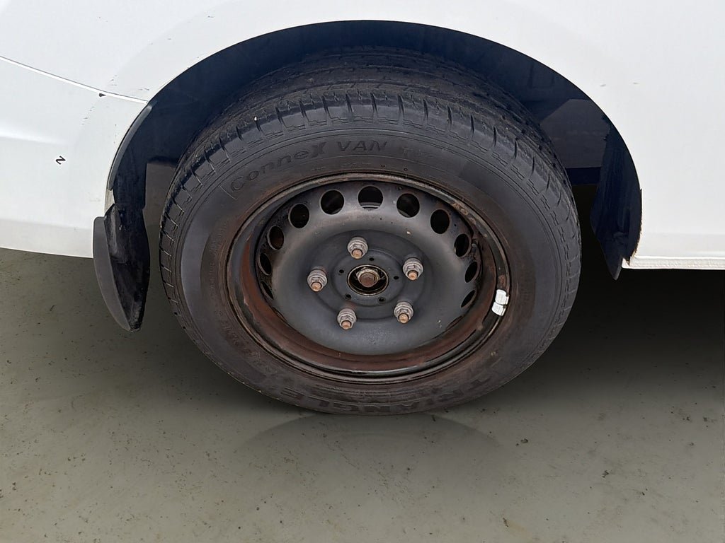 Vehicle Image 31