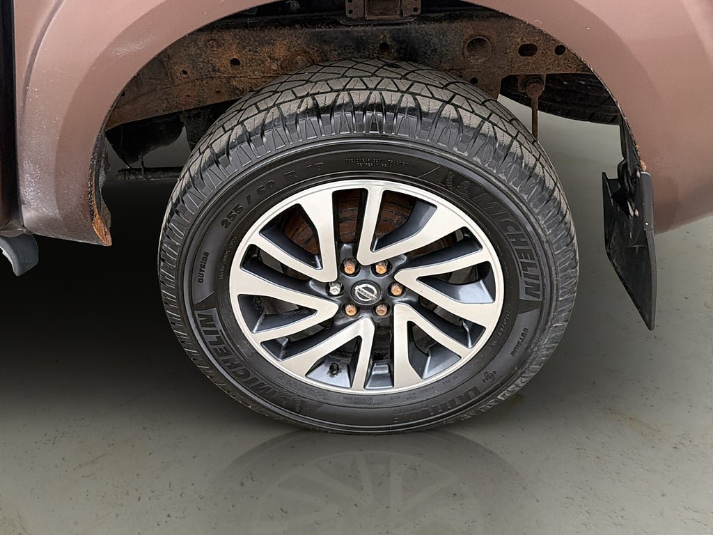 Vehicle Image 35