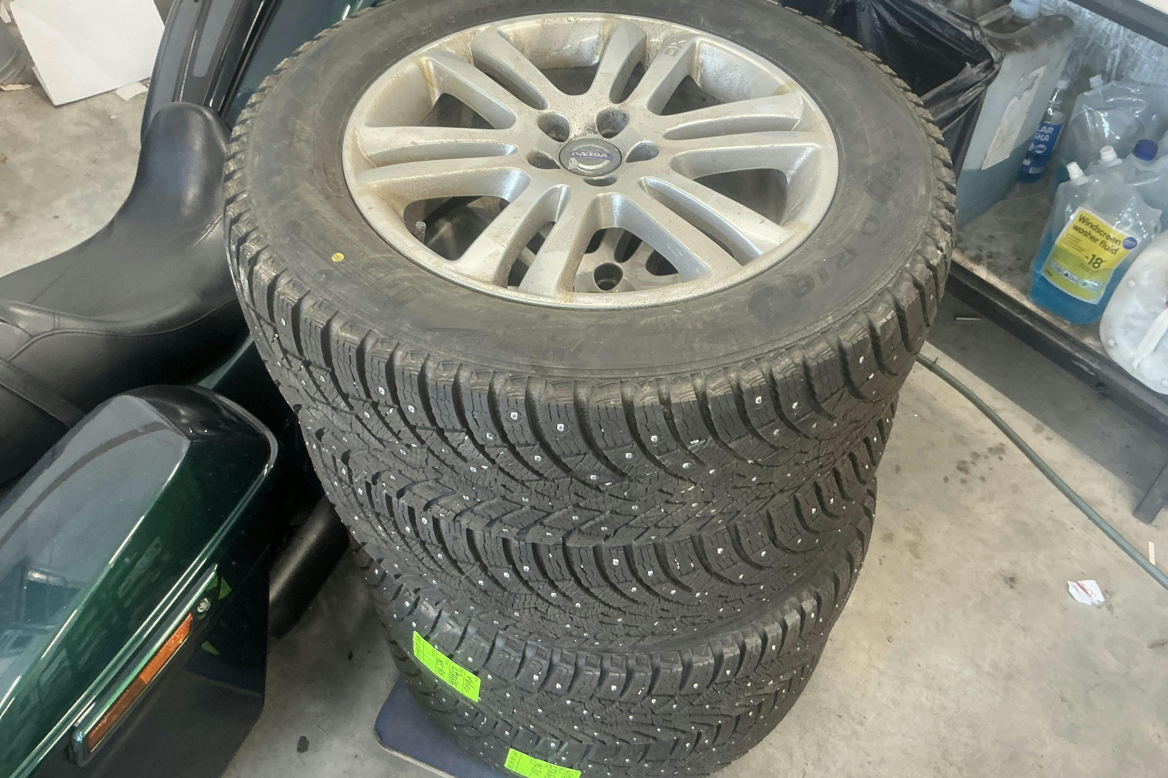 Vehicle Image 17