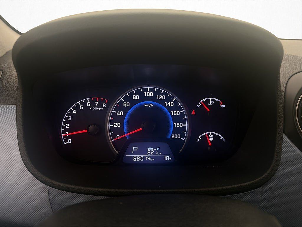 Vehicle Image 13