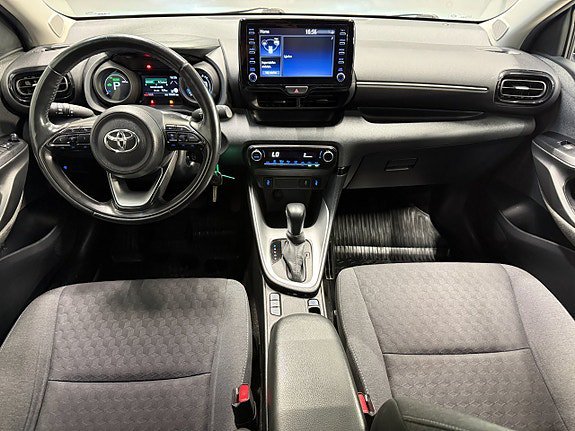 Vehicle Image 11