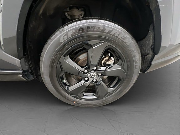 Vehicle Image 33