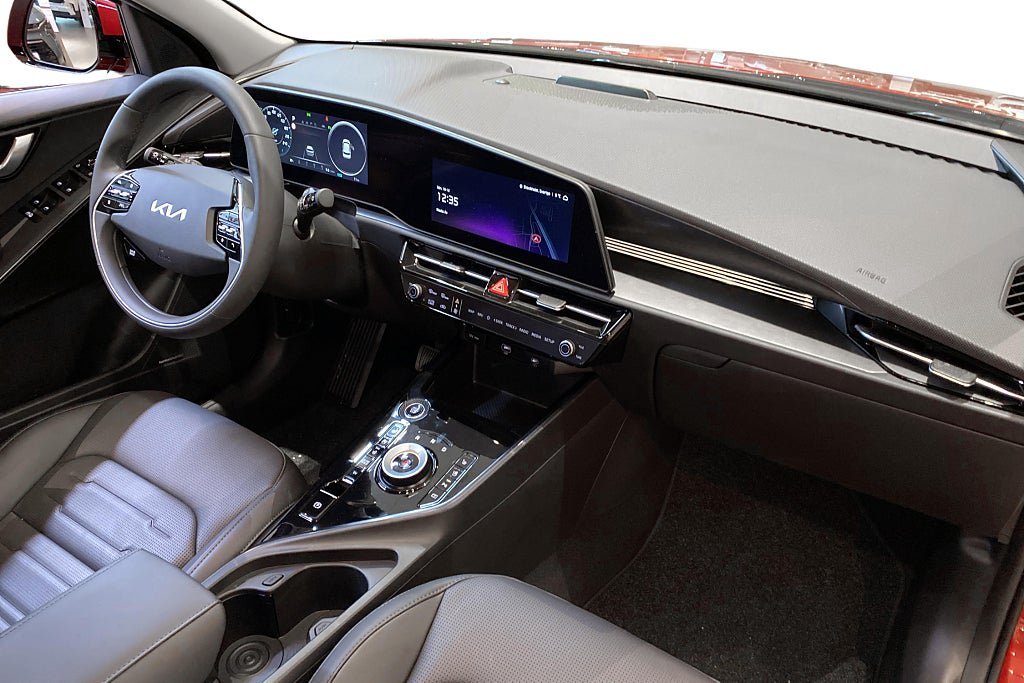 Vehicle Image 14