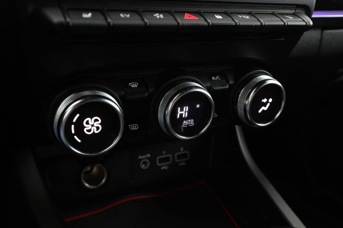 Vehicle Image 26