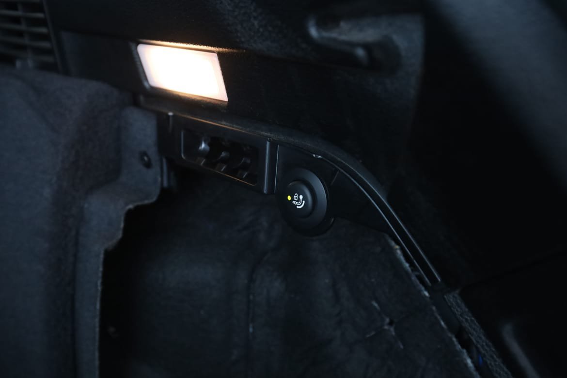 Vehicle Image 38