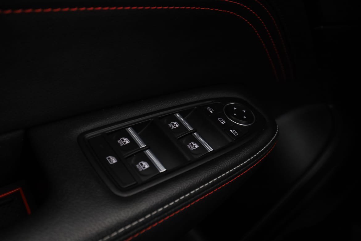 Vehicle Image 36