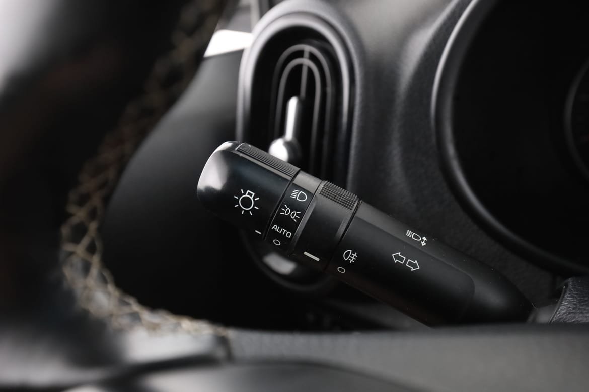 Vehicle Image 30