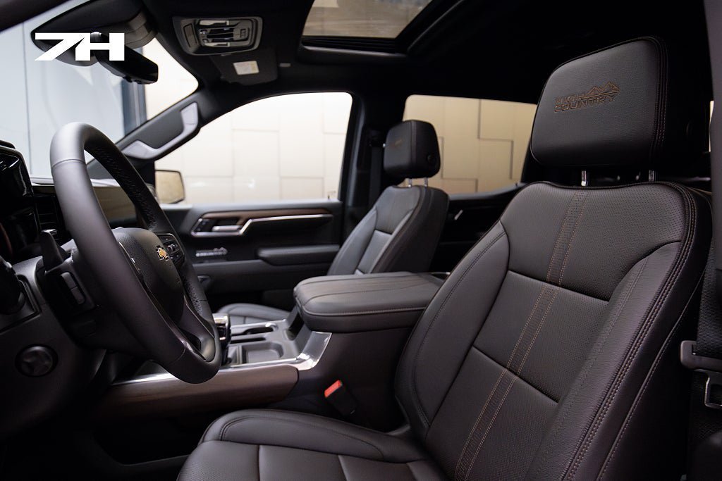 Vehicle Image 30