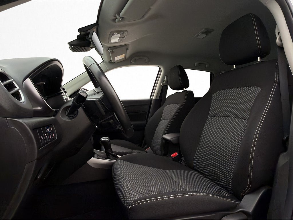 Vehicle Image 16