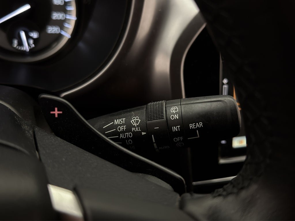 Vehicle Image 22