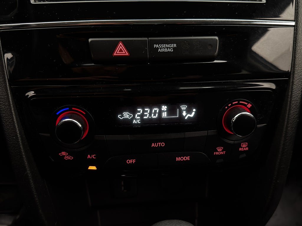 Vehicle Image 26