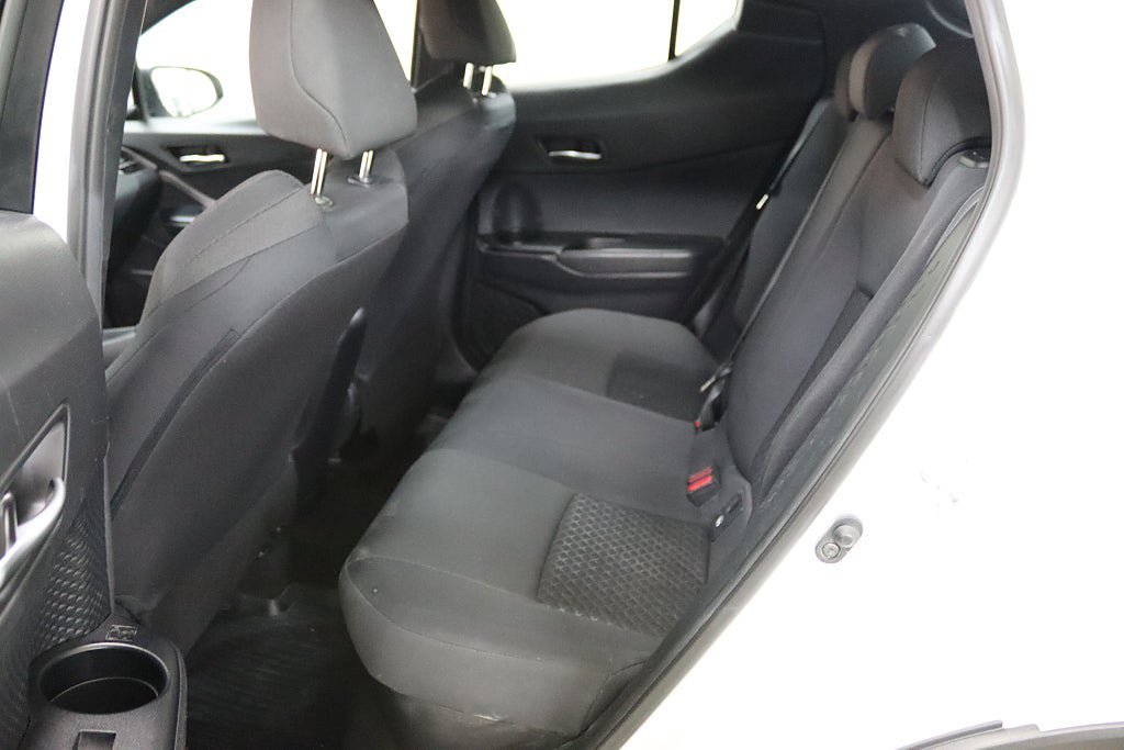 Vehicle Image 11