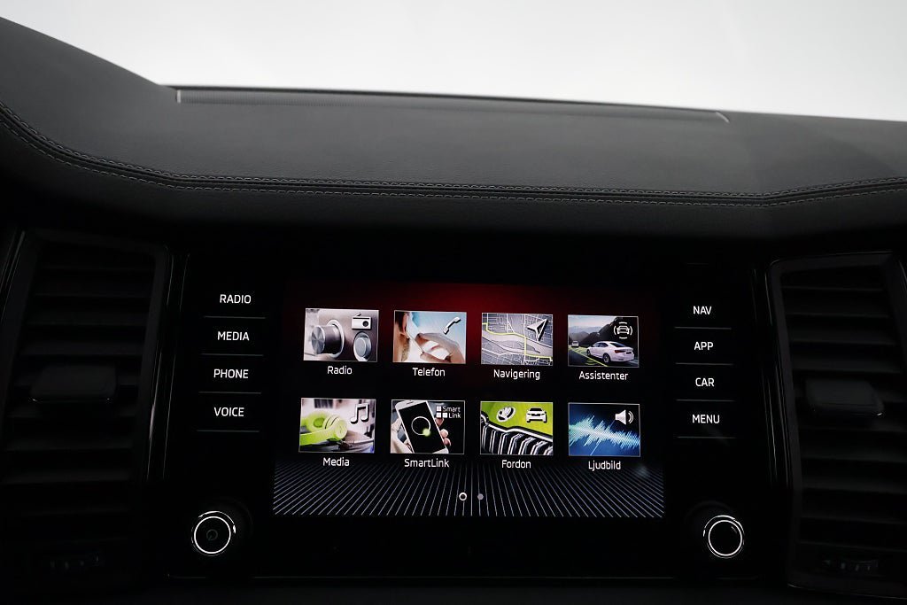 Vehicle Image 18