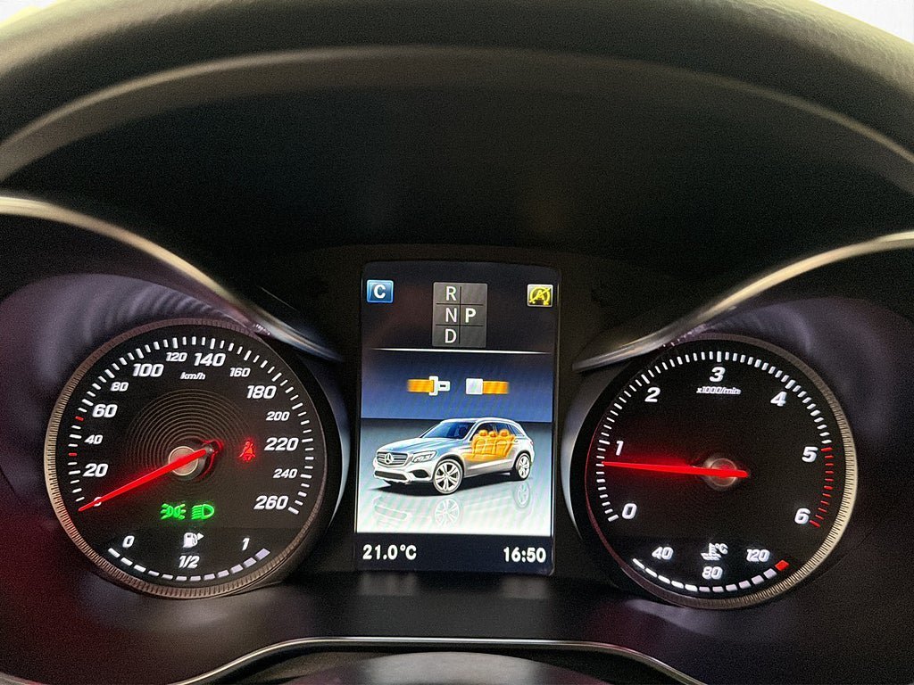 Vehicle Image 19